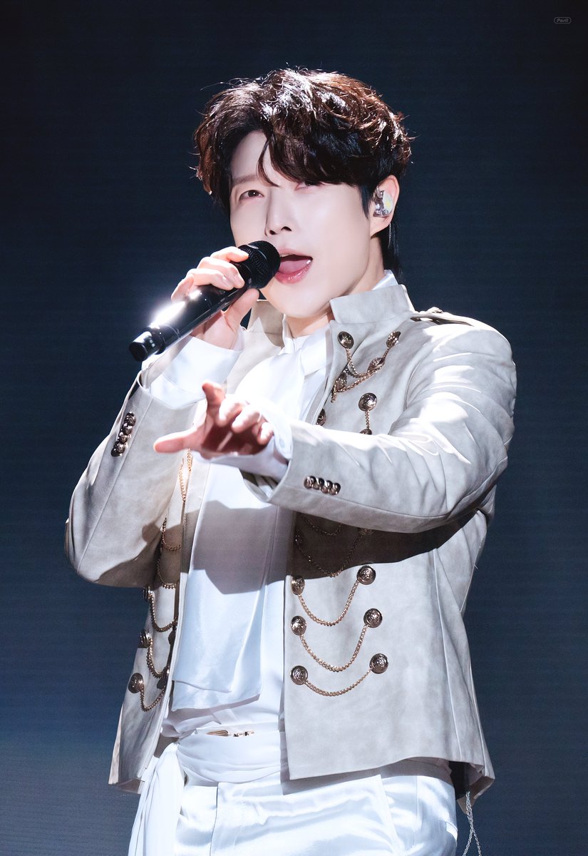 lilliilove1's tweet image. 20260118 더 레거시 대구 일요일 

🐺👑

#포레스텔라 #Forestella #배두훈