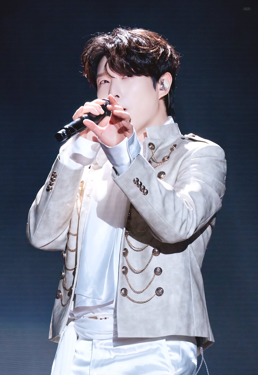 lilliilove1's tweet image. 20260118 더 레거시 대구 일요일 

🐺👑

#포레스텔라 #Forestella #배두훈