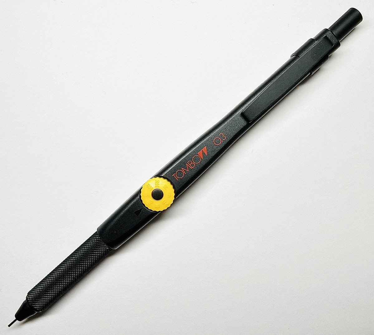 Tombow   SH-500MT 0.3mm 海外限定
海外で販売されていたモノテック500のグリップまで黒に染められているモデルです