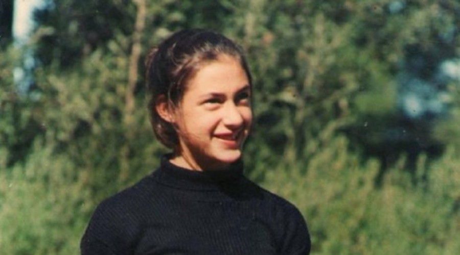 Y dicen que la violencia de género no existe. Hoy se cumplen 25 años del femicidio de Natalia Melmann. Fue violada y asesinada por cinco hombres. La familia señala la participación de un policía en el hecho que hasta el día de hoy sigue sin ir preso. 
Hace unas semanas Miramar