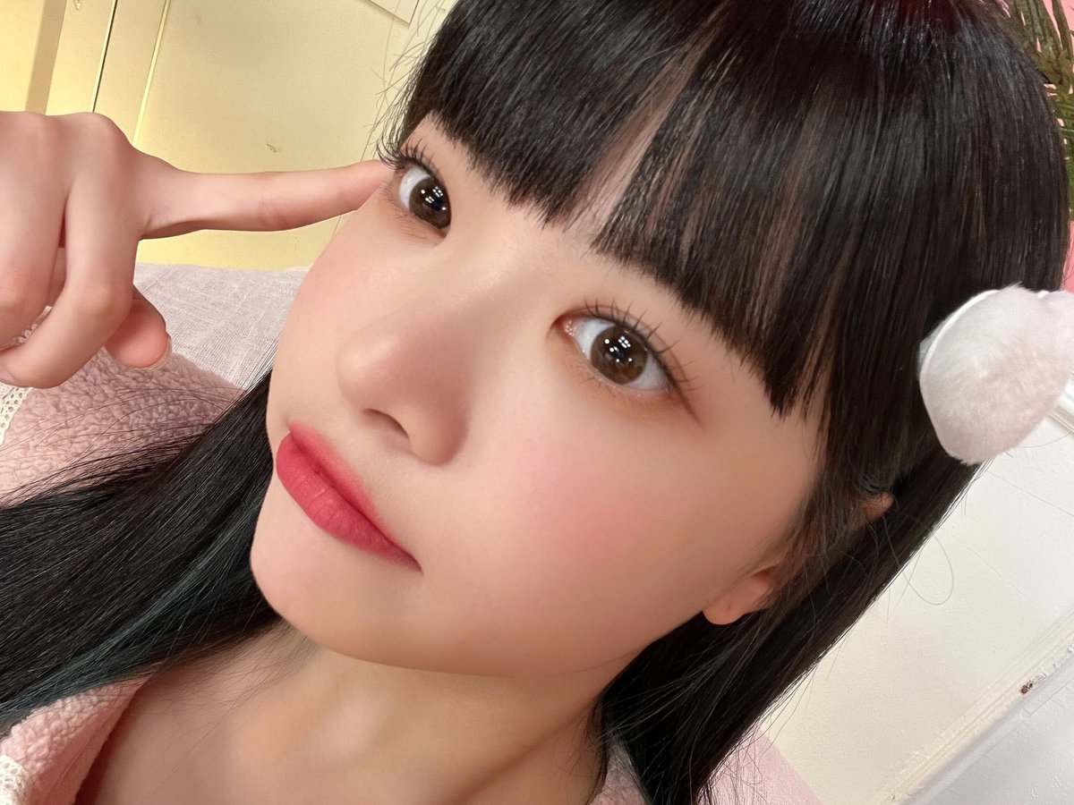 홍은채 애기 tweet media