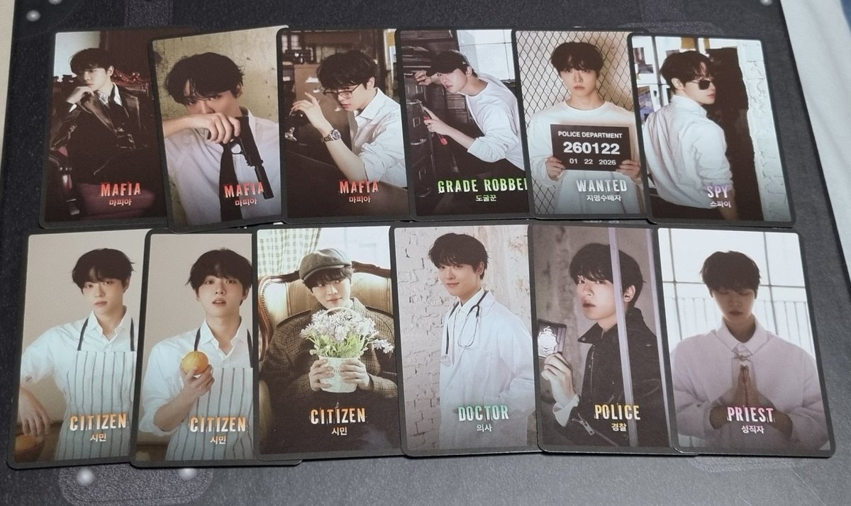 ...시민 너무 순둥청순귀염하게 생겨서 마피아 절대 못이길거같애...🥹 와중에 성직자 넘 홀리하네...