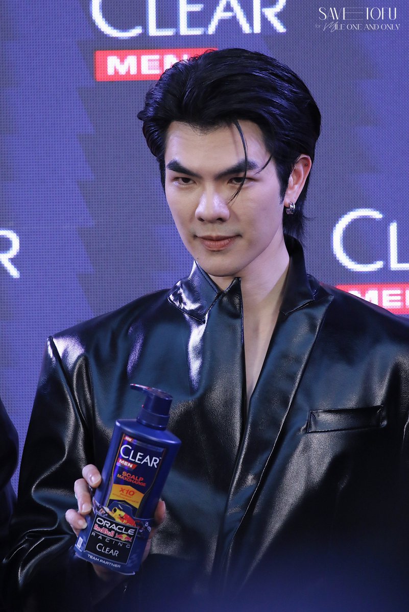 savetofu's tweet photo. ┊        ┊       ┊        ┊   
┊        ┊       ┊        ┊ 
┊        ┊       ┊    ˚   ♡
┊        ┊       ♡   
♡    ⋆  ┊
     +     ♡

CHARGE TO MAX WITH MILE

#CLEARTHAILANDxMile 🏎️
#MilePhakphum @milephakphum https://t.co/PMm67dBKM1