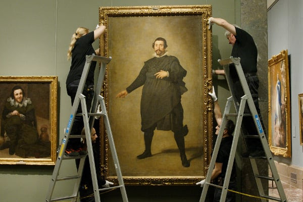 elbarroquista's tweet photo. Una de las grandes joyas de Velázquez entra en taller.

El Museo del Prado comienza la restauración del retrato de Pablo de Valladolid.

Esto va a ser maravilloso. A ver qué nuevos datos aporta.

https://t.co/AH2jWqQ0Wp https://t.co/2tFoZBKHhU