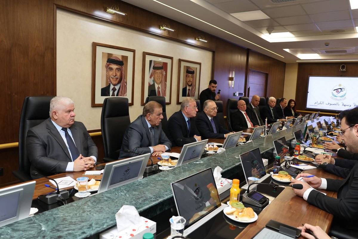 هيئة النزاهه و مكافحة الفساد tweet media