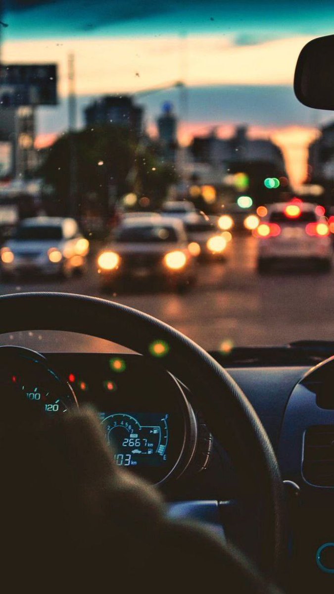 #مساء_الخير

اسعد الله مساكم بكل خير ✋🏼

😊🌹