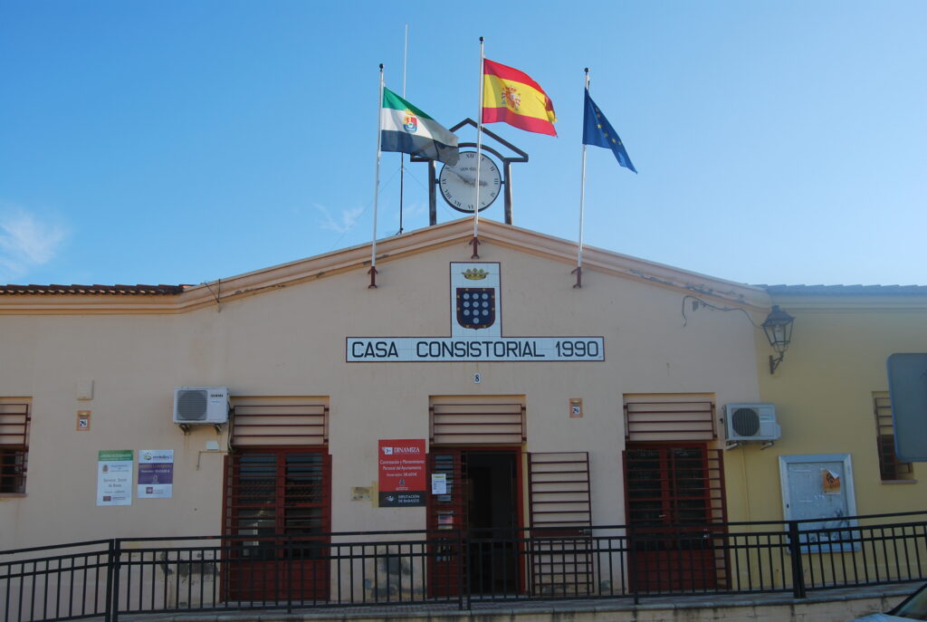 El Ayuntamiento convoca esta tarde el pleno para la prórroga del contrato con Aqualia costadulcefm.es/el-ayuntamient…