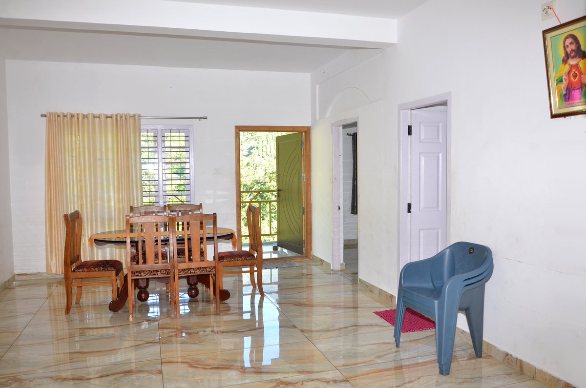 GuruSugan5's tweet photo. Greenery Holidays 
Contact us 7010297698, 9496278709
Rooms|home stay|cottage Family package, bachelor's tour trip available.Weekends booking still available (sat&amp;sun) those who book with us through this FBadvertisement.will be discount for lucky customer(first come first serve) https://t.co/oQMepQC3FC