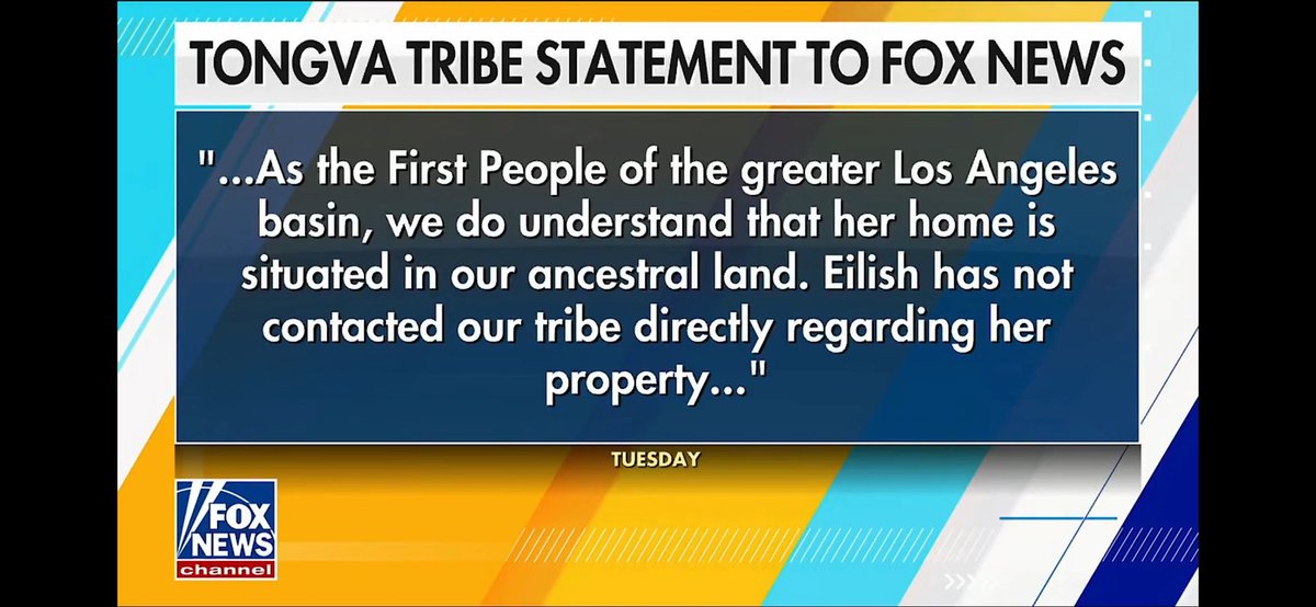 TTendenciaX's tweet photo. "Billie Eilish":
Porque después de haberse hecho la cancherita en su discurso sobre el "territorio robado", la tribu Tongva afirma que la vive en una mansión construida sobre "tierras ancestrales" que les fueron arrebatadas y exigen que las devuelva. https://t.co/8Y5tOBlzIi