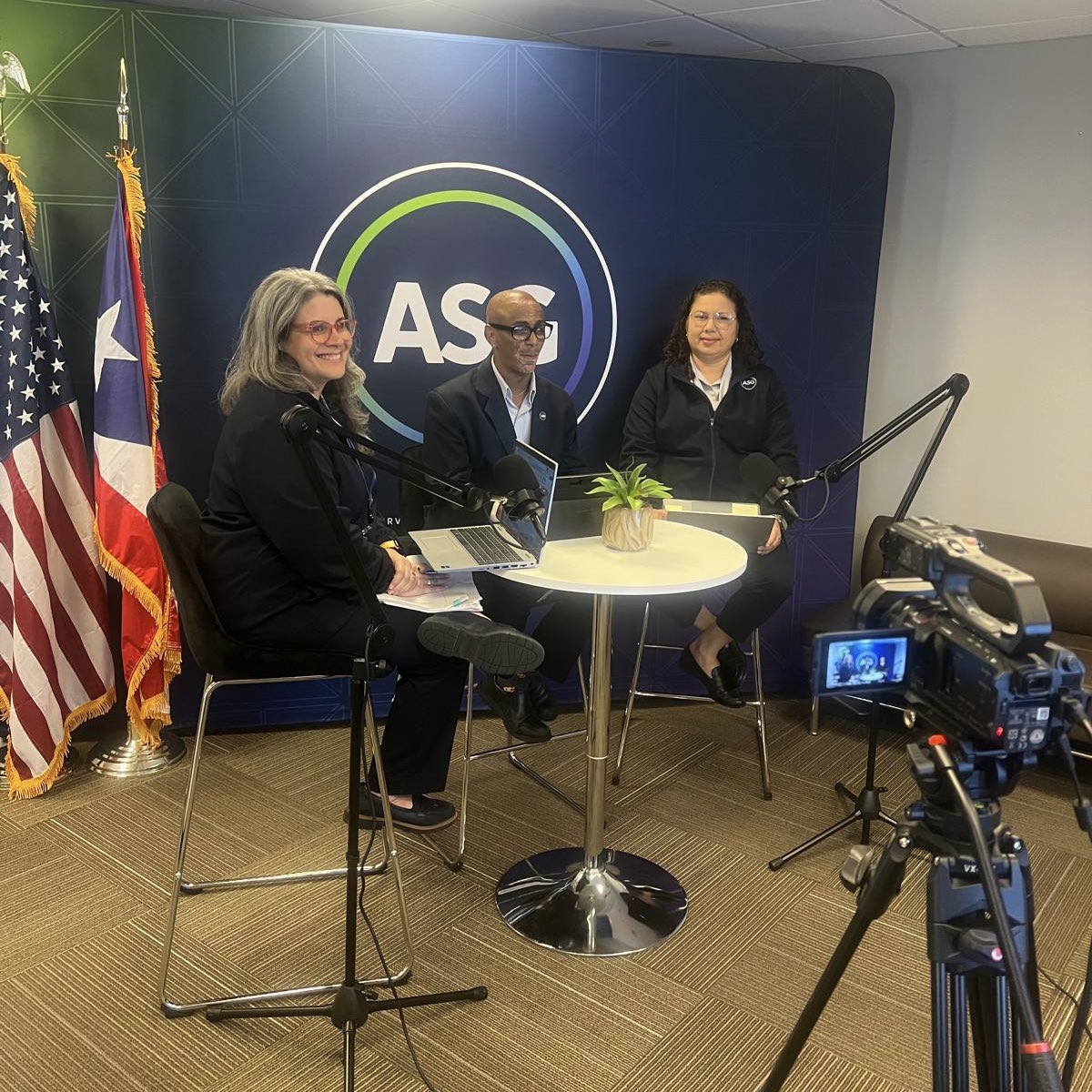 Adm. Servicios Generales de Puerto Rico tweet media