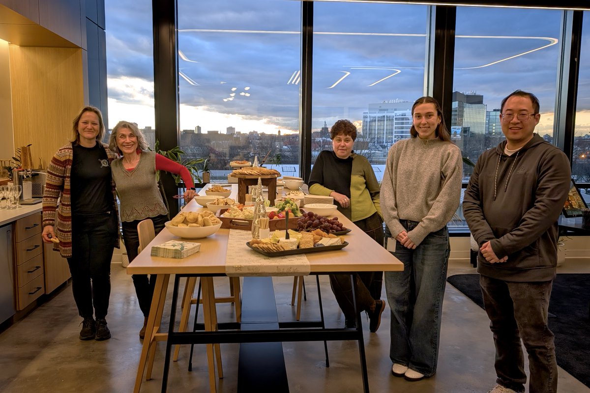 Hatch.Bio Labs tweet media