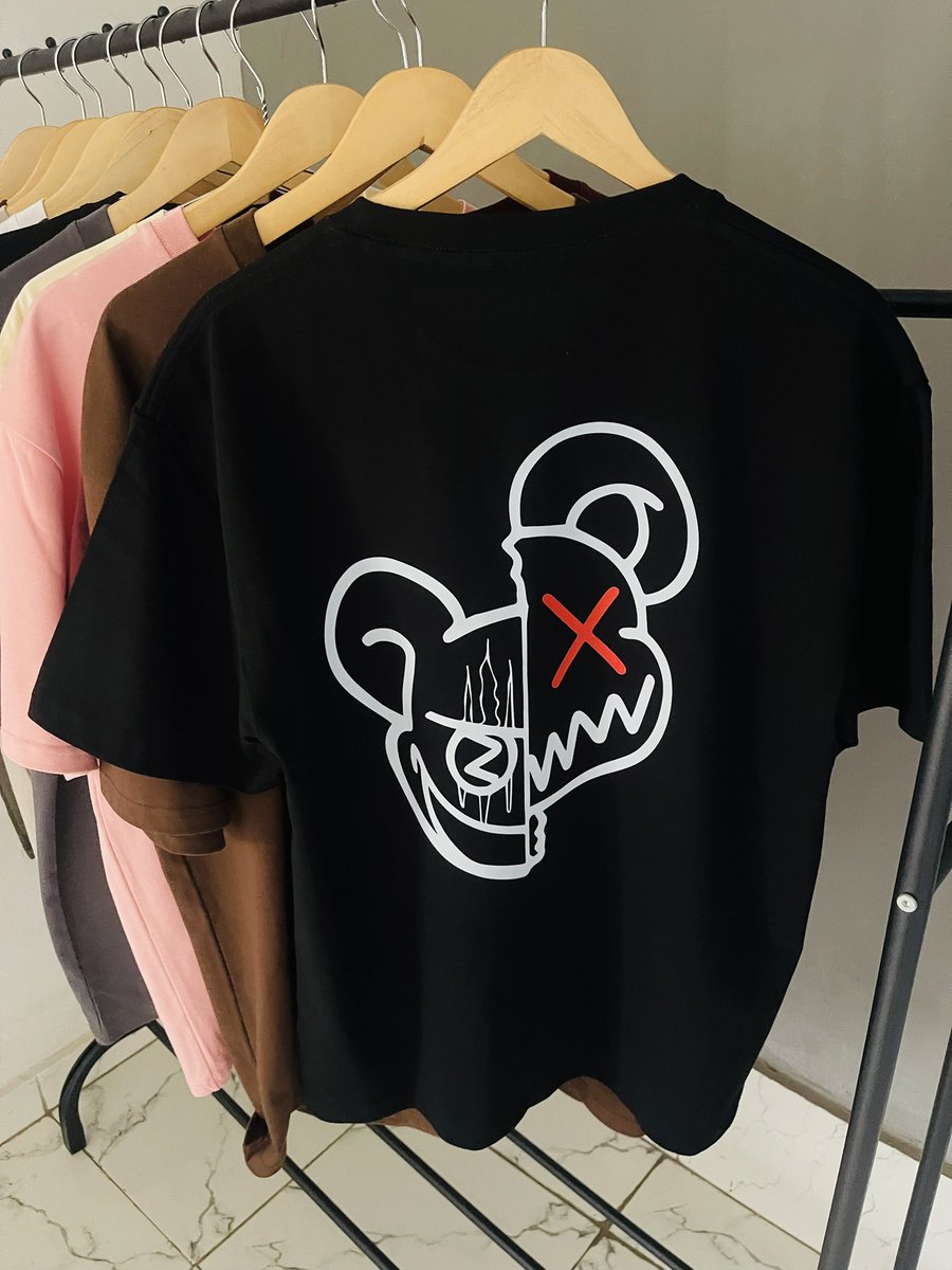 Blanqline's tweet photo. Heavy T-Shirt. 
Size: L
Ghs 189.99

Front and Back

Dm/call/WhatsApp/iMessage 0200017696 https://t.co/om5XKYVQ8X