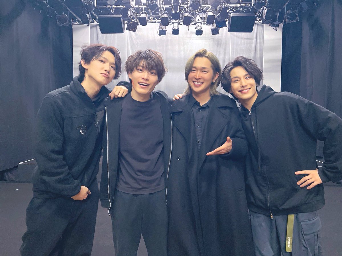 朗読劇「夜明けの空を君に」

ありがとうございました！

僕にとっても大切な曲「ハッピーバースデー」を題材にしたお話。

大切な仲間たちとその世界で生きられたことが、本当に幸せでした。

次は8日に会いましょう💫

#HKプロデュース