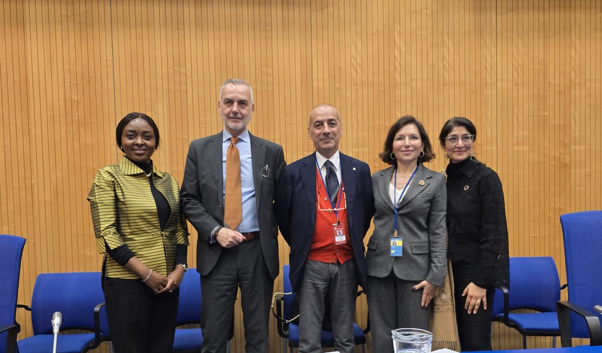 ItalyUN_Vienna's tweet image. Presentation of 🇮🇹 #COPUOS Presidency programme: keeping #OuterSpace a domain of peace, opportunity &amp;amp; shared progress, through cooperation, inclusion, capacity building. 
Focus on shared goals in space traffic, debris mitigation, use of space resources, long-term sustainability.