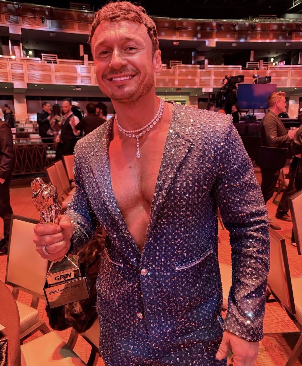 Fok Media Management tweet media