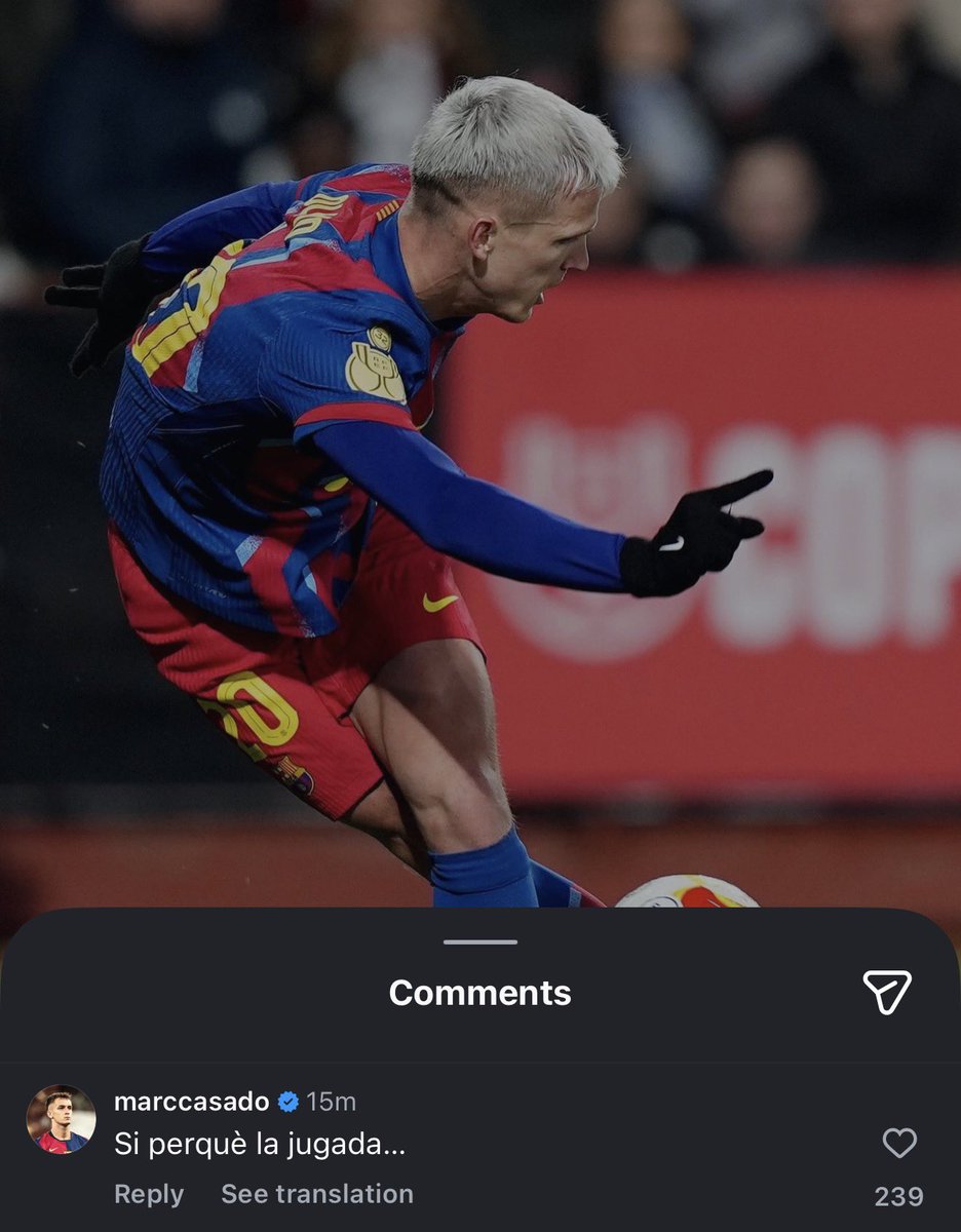JeffFcb14's tweet photo. Dani Olmo: “Al menos la foto salió bien” 

Y lo que le responde Casadó jsjsj https://t.co/nCuSs2Y67G