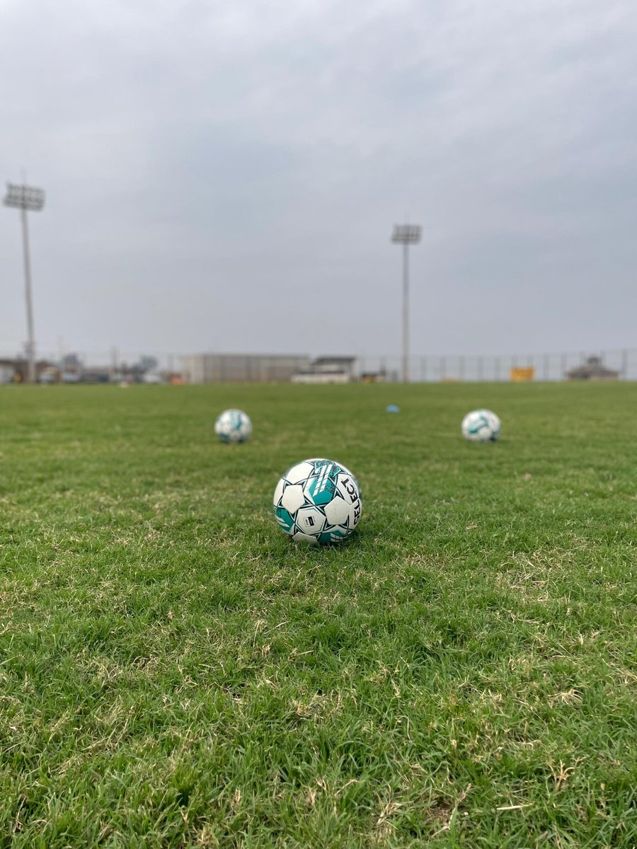asarm_club's tweet photo. 🟡⚫ #WARM_UP  🏟️

Everything is ready !!! 

📍 Bamendzi, the place to be !!! 

#AllezAigle 🦅💛🖤 https://t.co/RpqkMqbiHV