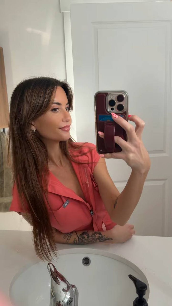 Nurse Mia 💖 tweet media