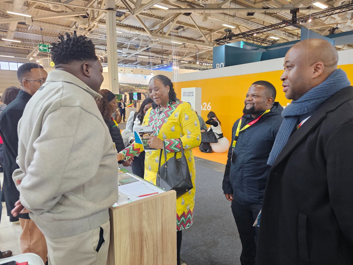 eBusiness Weekly tweet media