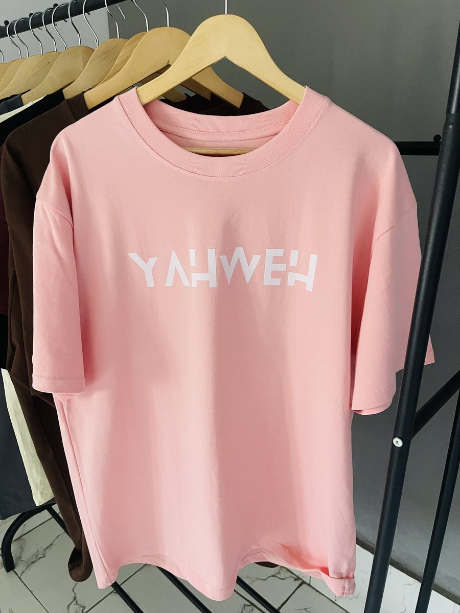 Blanqline's tweet photo. Heavy Oversized T-Shirt. 
Size: L
Ghs 189.99

Dm/call/WhatsApp/iMessage 0200017696 https://t.co/jQdE2l8SBo