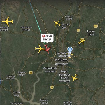 radardanevar's tweet image. THY’nin Katmandu’dan İstanbul’a havalanan uçağının sağ motoru teknik arıza uyarısı vermeye başladı.  

Uçak Hindistan’ın Kolkata Havalimanı’na emniyetle acil iniş yaptı.

#THY #uçak #katmandu #istanbul #hindistan #kolkata