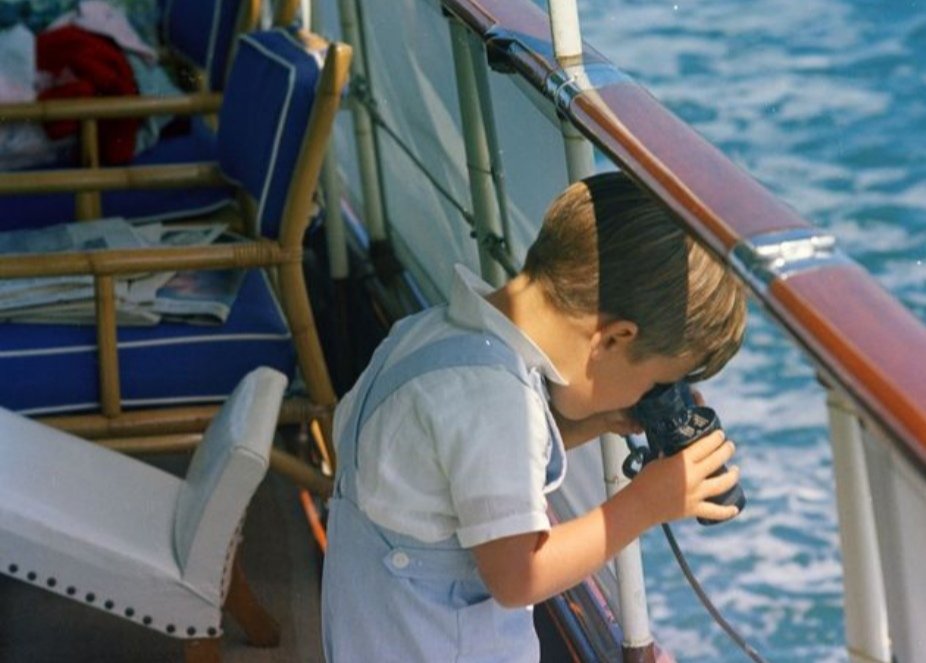 ALWAYS LOOKING
NEW FINDS
GOD'S SIGHT