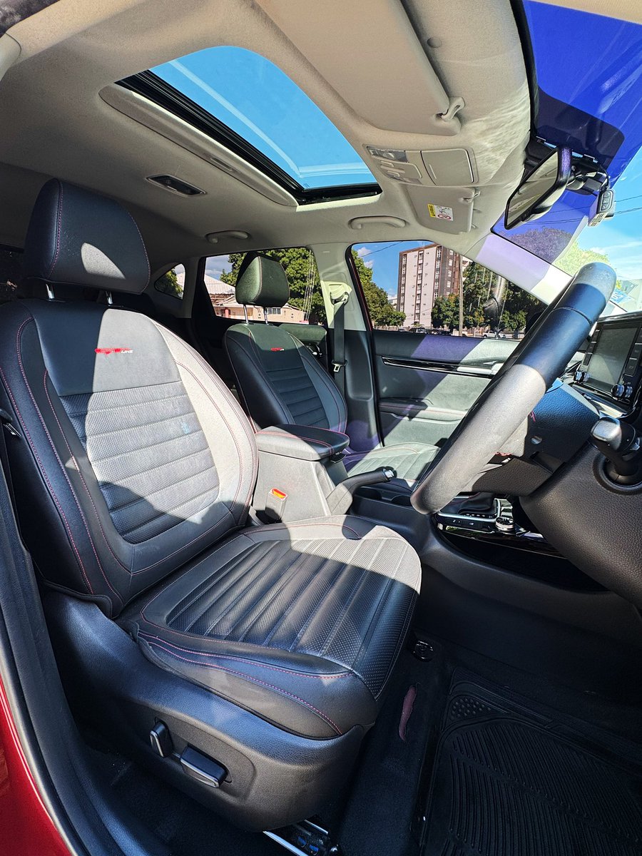 rickashley_'s tweet photo. 2024 Kia GT Line Seltos For Sale ✨
$5,500,000 JMD Very Negotiable 
25,000 KM
Dealer Bought &amp; Serviced
Under Manufacturers Warranty 
Leather Package w/ Sunroof

https://t.co/Wbk5C6zxLu https://t.co/KS0Jv3UbKl
