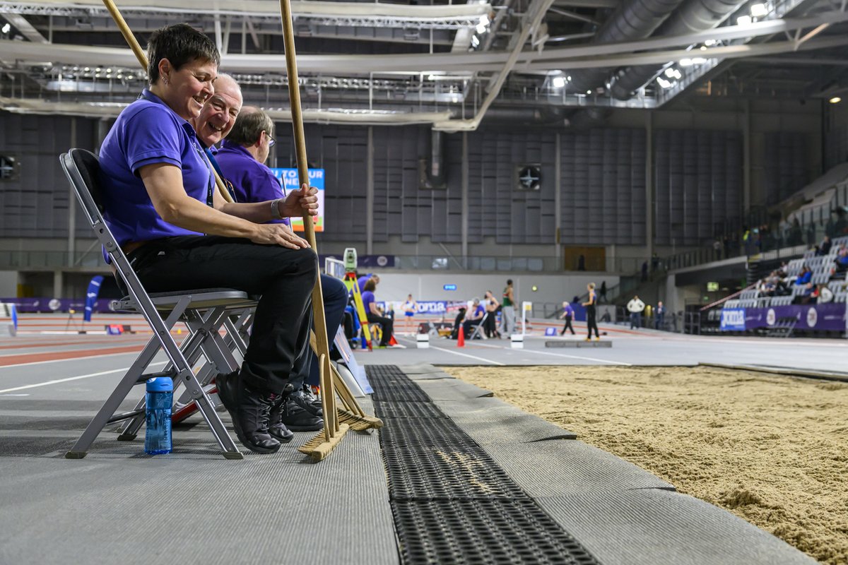 scotathletics's tweet photo. OFFICIALS COURSES
#SALtogether
Sign-up now to help us help our sport
#yearntolearn
https://t.co/ELJK2G6Jo2
Officials make our sport happen๐
@SAL_Coaching @SALChiefExec @SALDevelopment @leslie_roy1 @_caitlinww @JKWighton @RobDL2 @FotheringhamCM @mark_stringer88 @mo_bestin https://t.co/88nQ3Pjdov