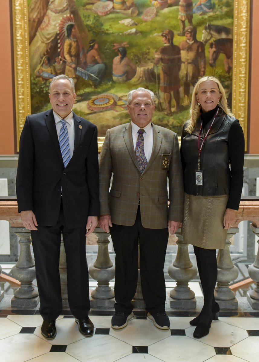 Sue Rezin tweet media