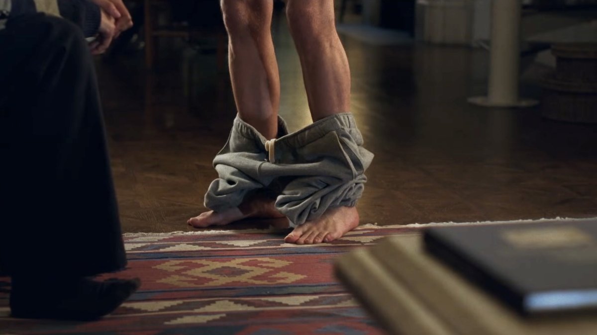 Buenos días a este plano de Robert Pattinson en el tráiler de The Drama. 🫠