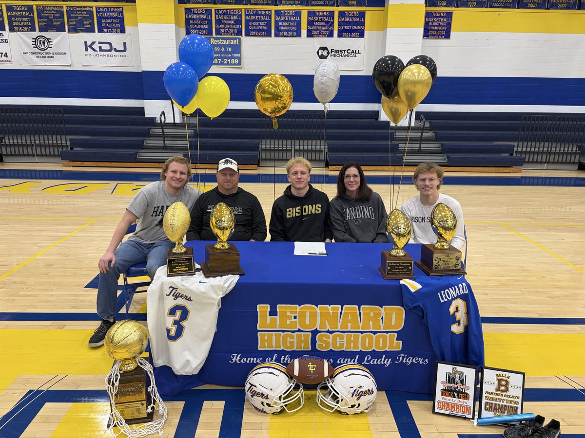 LeonardISD Athletics tweet media