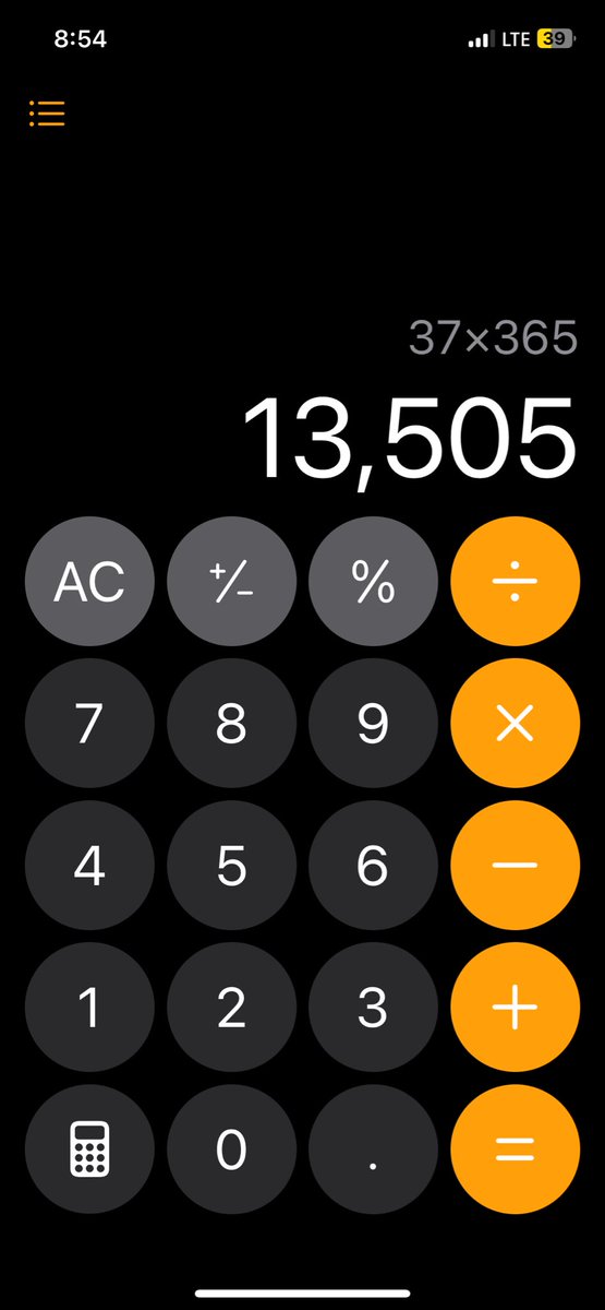 BBean_z's tweet photo. @FaithLaw @JPGunny @TaraBull 13,000 black Americans die due to gun violence every year, more often than not they’re getting shot by another black person, abt 250 school shootings have been reported since 2018. Based on the data who do you think is more likely to shoot and kill someone? Bc to me it’s obvious. https://t.co/9YW1lvD8Ao
