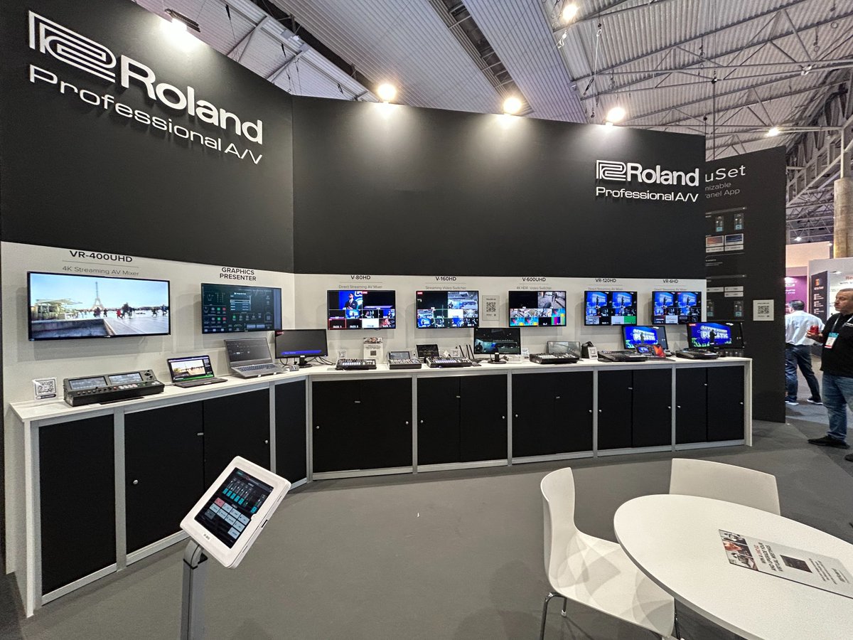 Roland Pro A/V tweet media