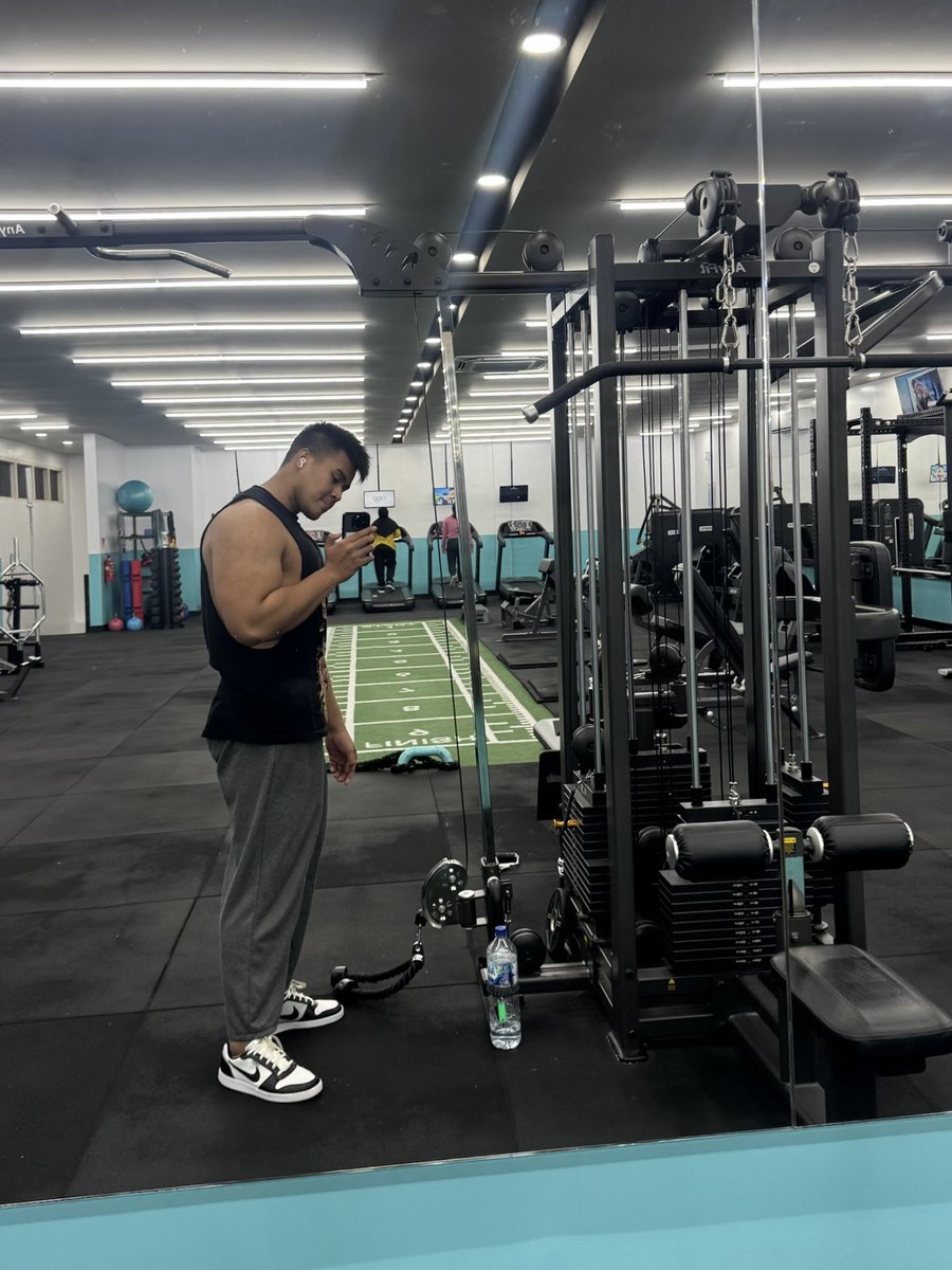 gagitudenn's tweet image. post recovery gym session