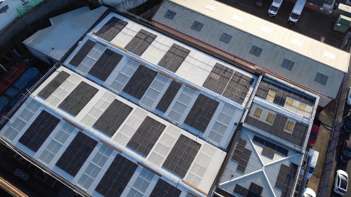 AandMEDM's tweet image. Our new 210 #solarpanels installation on the EDM factory roof, generating electricity towards 24 hr #EDMmachining.
Panels 50% match-funded by a BEAS grant.
@beasprogramme @BizGrowthWM @WestMids_CA
@SandwellBG #EnergyEfficiency #ukmfg