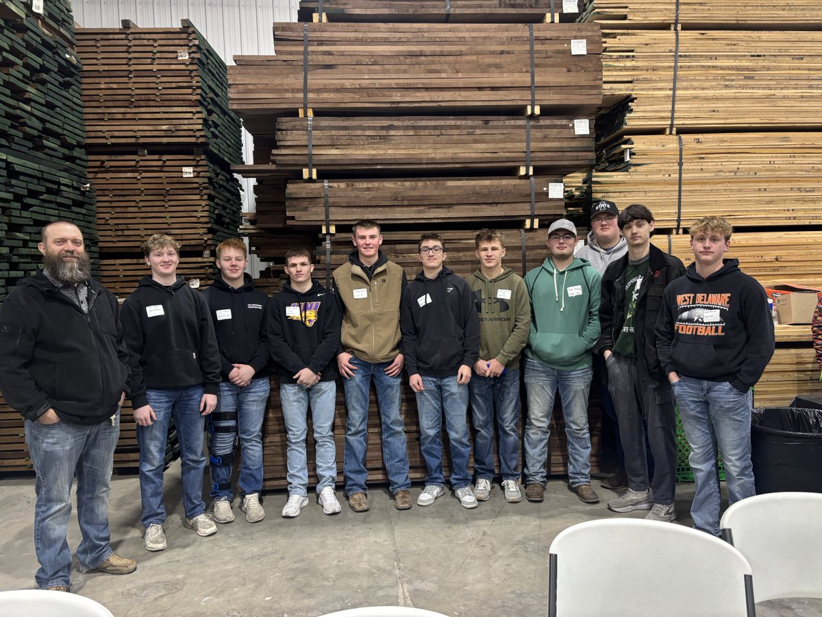 West Delaware School tweet media