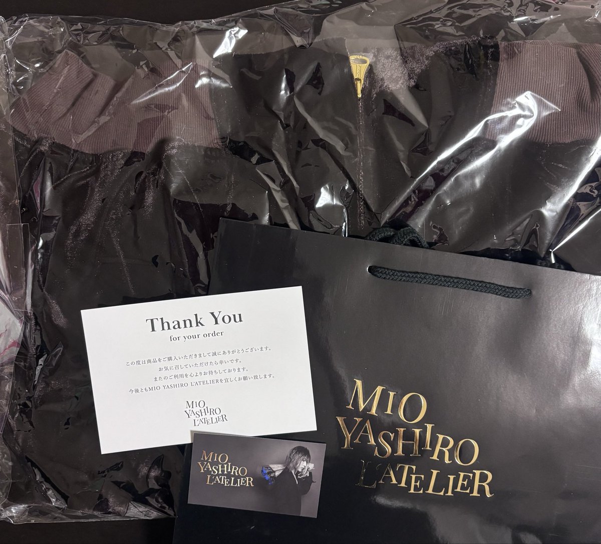 第1回プレゼント企画のベロアパーカーが届きました🎁ありがとうござい