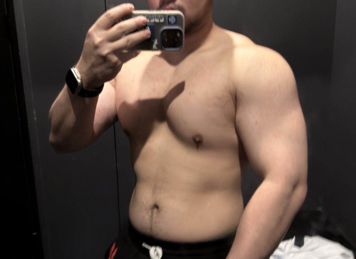 楓原アキラ tweet media