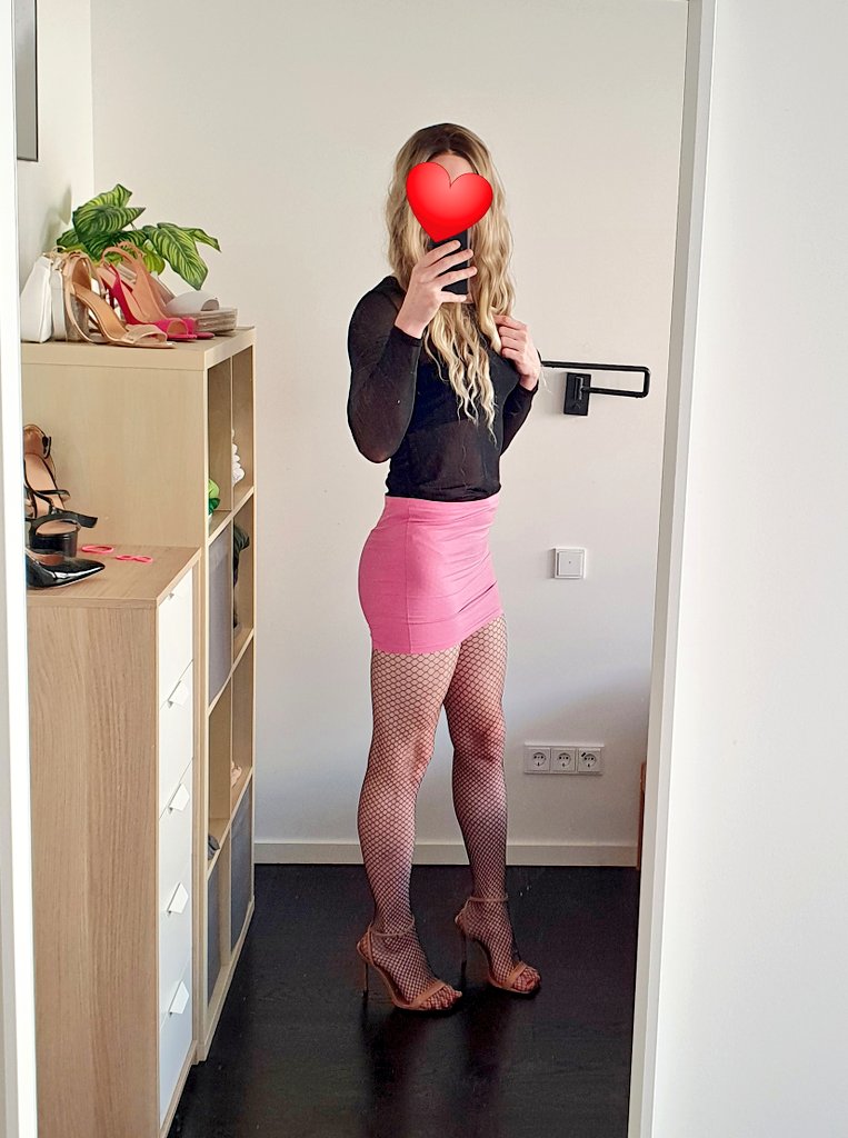 sissyluca_ tweet media