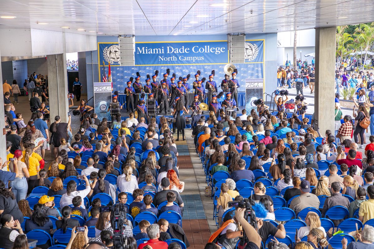 MDCPSSTEAM's tweet photo. Come support the largest STEAM Expo in the state of Florida. #MDCPSSTEAM #MDCPSYourBestChoice https://t.co/H4GX8bnU5B