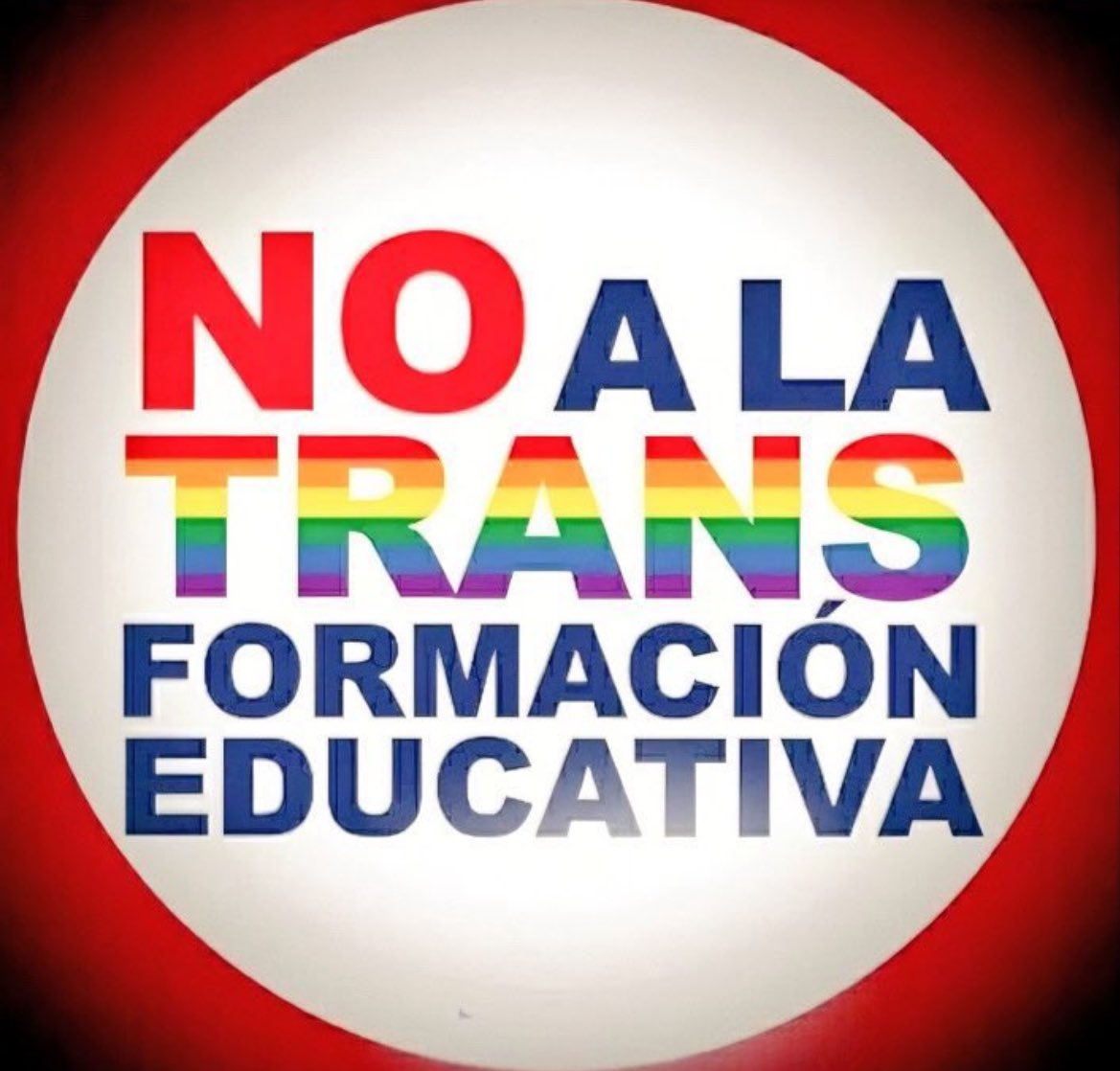 charovargas_'s tweet image. 