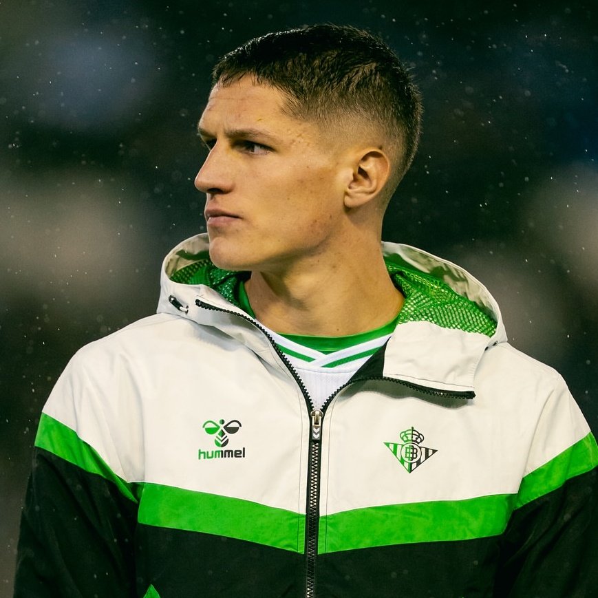 Real Betis kulübünün önemli hissedarlarından <a href="/ozgurunay/">Ozgur Unay Unay</a> iyi bir Galatasaraylı. (Yakup Çınar)