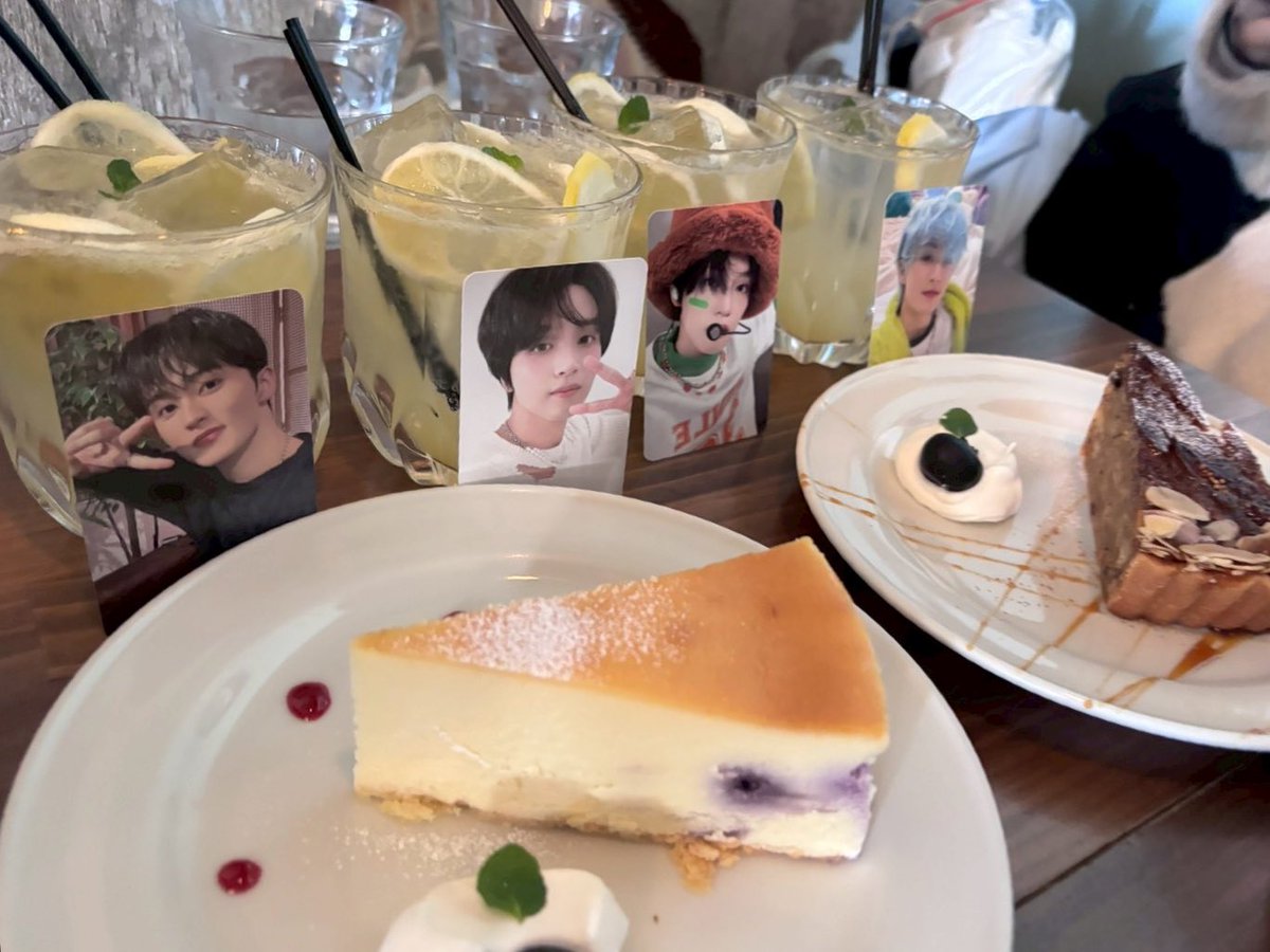 jh__moi's tweet photo. ²⁰²⁶ ᵀᴴᴱ ᴰᴿᴱᴬᴹ ˢᴴᴼᵂ ⁴ ⠃ 
ᴰᴿᴱᴬᴹ ᵀᴴᴱ ᶠᵁᵀᵁᴿᴱ ᴬᴵᶜᴴᴵ ᴰᵃʸ ² ⋆꙳ https://t.co/mM0s4KFo86