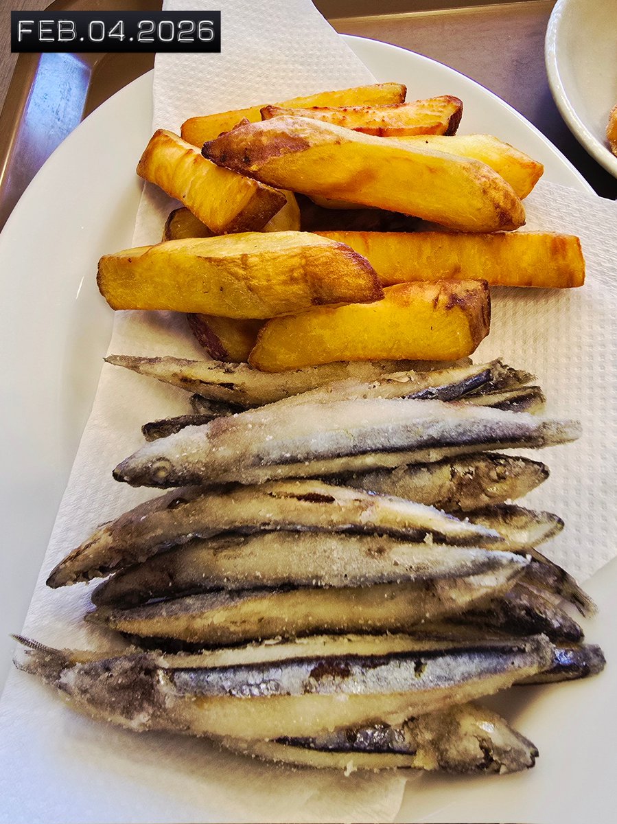 他們說這是鹿兒島版的炸魚薯條，好啦，給過🤭
#midnightgourmets
#my365