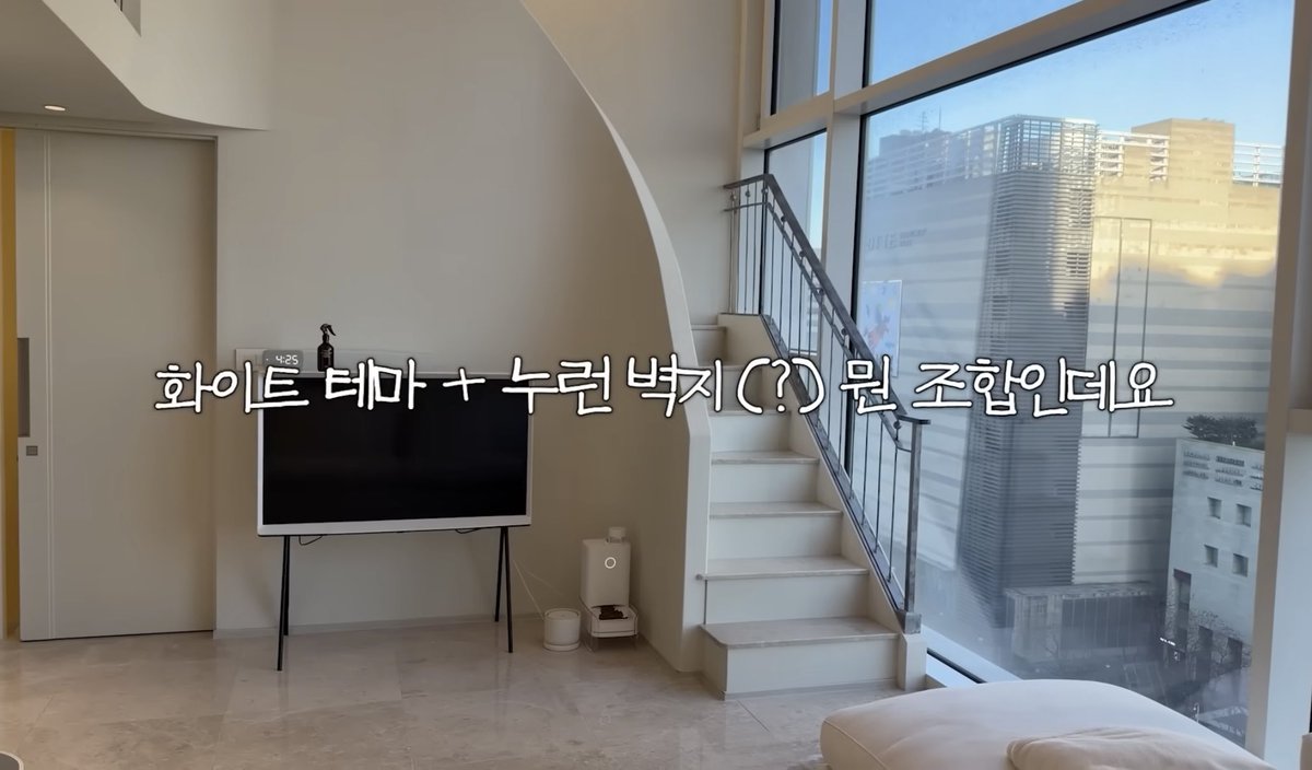 8_rivi's tweet image. ソロ地獄のアリンちゃんの一人暮らしの家、女の子の理想が詰まりすぎてる…🐩☁️💭