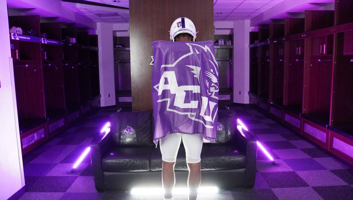 Elijah Hart🫡 tweet media