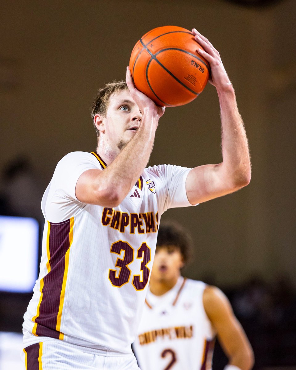 Adam Jaksa tweet media