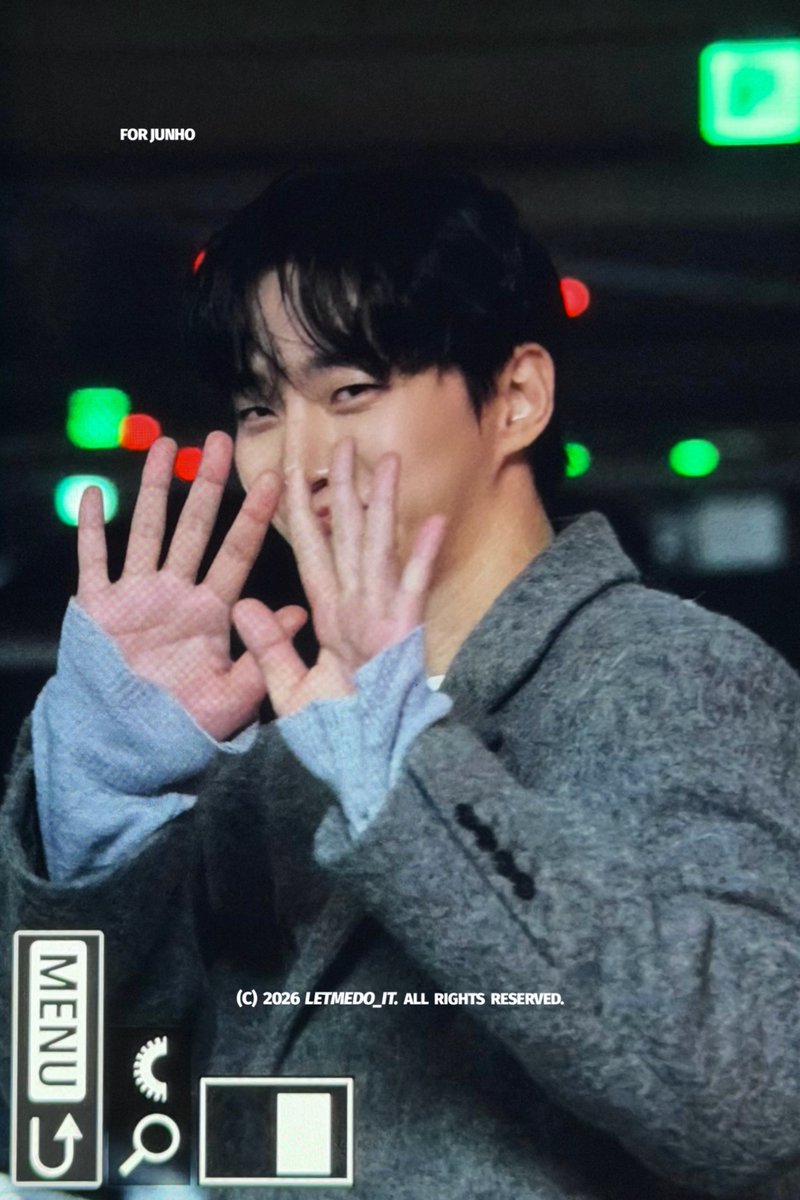 260204 휴민트 시사회 퇴근
pre.

#이준호 #LEEJUNHO
#JUNHO #준호 #ジュノ