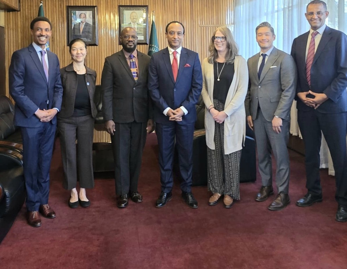 ambmelesa's tweet photo. I have productive discussion with with the U.S. Ambassador to Ethiopia ,Ervin J.Massinga.We have agreed to capitalize on the success of the recent visits by DPS,Chtistooher Landuau,and deepen our enduring multifaceted partnership.
Welcome Ambassador. https://t.co/d5CsRRHYfc