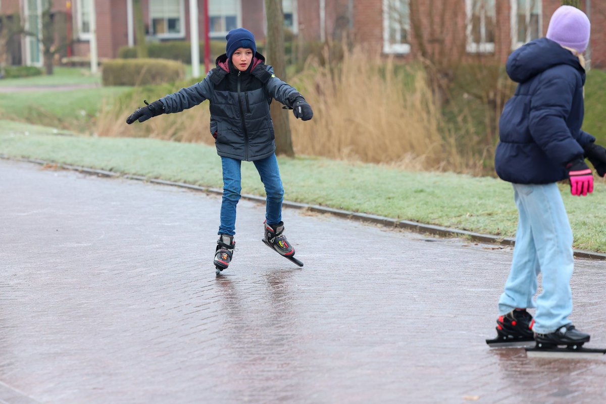 ➡️ Robert de Vries tweet media